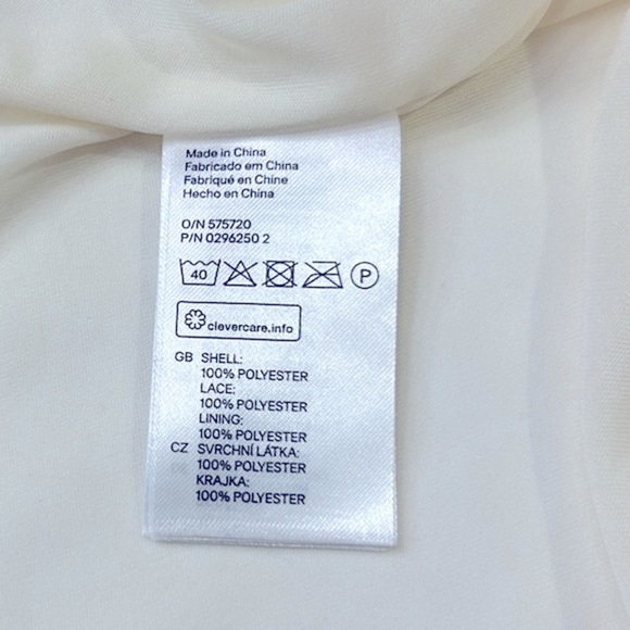 H&M Women’s Sleeveless Cotton V-Neck Shift Cream Dress Size 4 - Picture 4 of 10